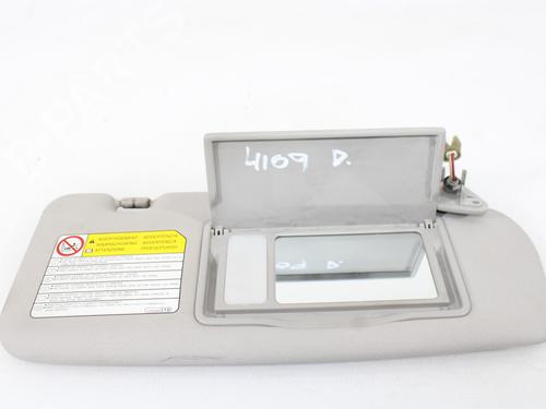 Used Right sun visor MITSUBISHI GRANDIS (NA_W) 2.0 DI-D (NA8W) (136 hp) 15585507