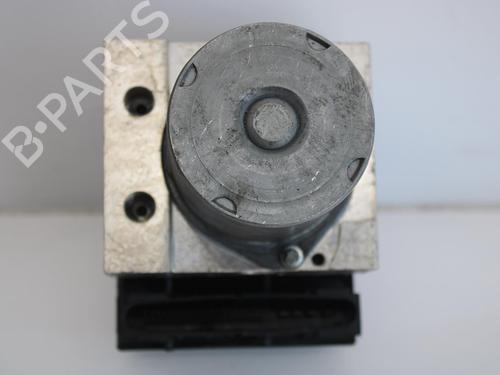 Used ABS pump MERCEDES-BENZ B-CLASS Sports Tourer (W245) B 180 CDI (245.207) (109 hp) 10119069