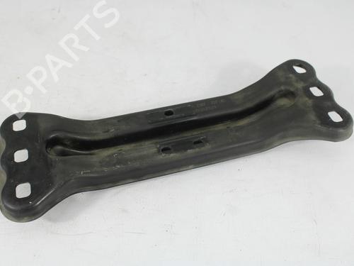 Used Support MERCEDES-BENZ C-CLASS (W204) [2007-2015]  22305286