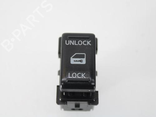 Used Switch NISSAN NAVARA NP300 (D40) 2.5 dCi 4WD (D40TT, D40T, D40M, D40BB) (190 hp) 10121745