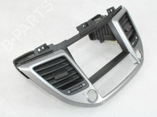 Air vent HYUNDAI TUCSON (TL, TLE) 1.7 CRDi | BP26663212I21 