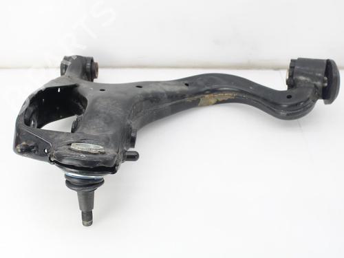 Left front suspension arm LAND ROVER DISCOVERY III (L319) 2.7 TD 4x4 | BP10120908M12 