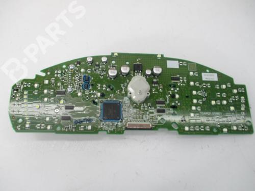 Used Instrument cluster Instrument cluster VOLVO V40 Hatchback (525) D2 (114 hp) 10347791 10347791