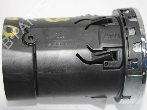 Air vent PEUGEOT 308 I (4A_, 4C_) 1.6 HDi | BP11661719I21 