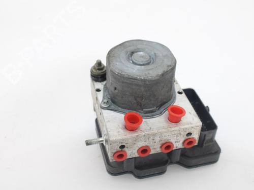 Used ABS pump MERCEDES-BENZ CLA Coupe (C117) CLA 180 (117.342) (122 hp) 13575637