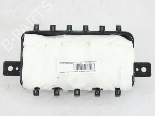 Used Passenger airbag HYUNDAI TUCSON (TL, TLE) 1.7 CRDi (116 hp) 26663208