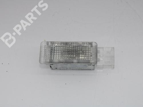 Used Interior roof light Interior roof light VW GOLF VI (5K1) 1.6 TDI (105 hp) 10124753 10124753