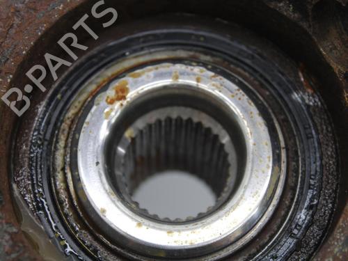 Right front steering knuckle HYUNDAI SANTA FÉ II (CM) 2.2 CRDi GLS 4x4 | BP10121685M26 