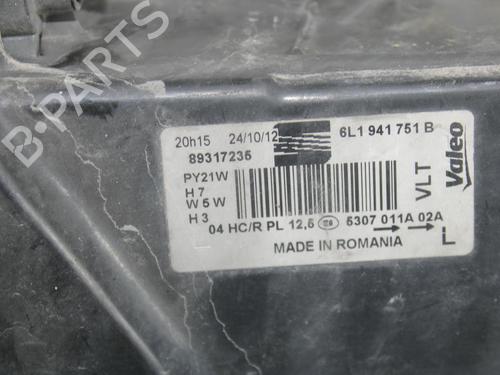 Left headlight SEAT IBIZA III (6L1) 1.4 16V | BP21053404C28 