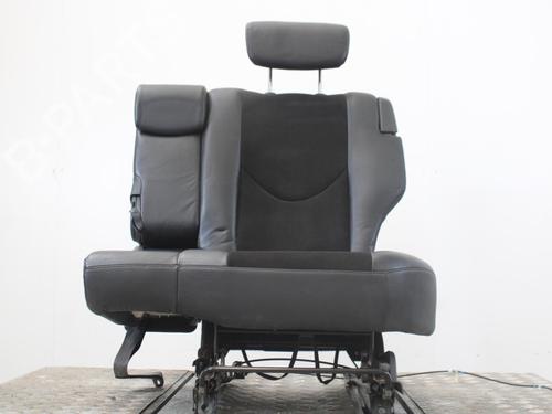 Sæde Bagtil TOYOTA RAV 4 III (_A3_) 2.2 D (ALA35_) (150 hp) 13747608