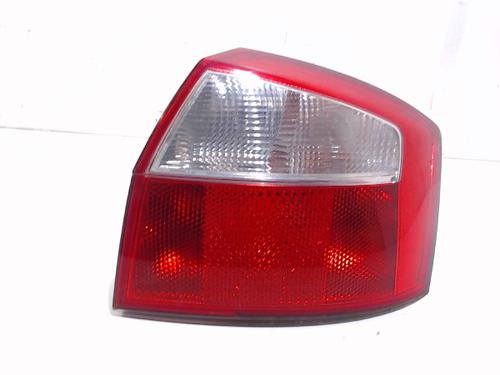 Right taillight AUDI A4 B6 (8E2) 2.0 | BP4244352C35 - Image 1