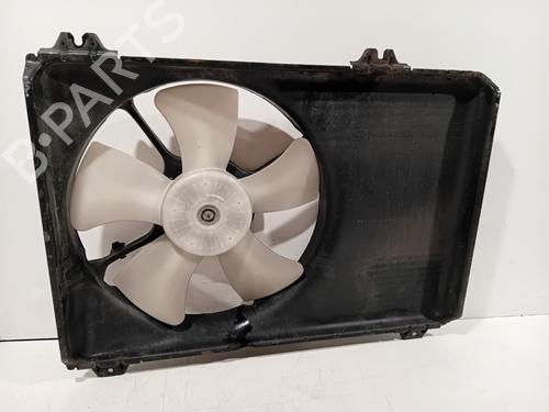 Used Radiator fan Radiator fan SUZUKI SWIFT III (MZ, EZ) 1.3 (RS413, ZC11S) (92 hp) 40077886 40077886