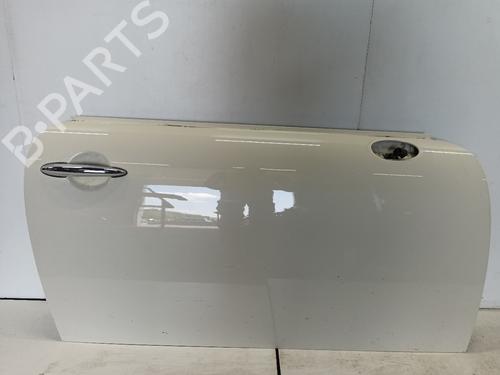 Used Right front door MINI MINI (R56) One (75 hp) 19301714