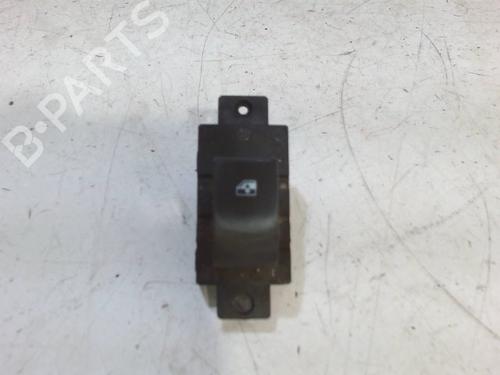 Used Right front window switch Right front window switch 10667821 10667821