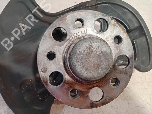 Left front steering knuckle MERCEDES-BENZ C-CLASS (W204) C 180 CGI (204.049) | BP25852449M25 