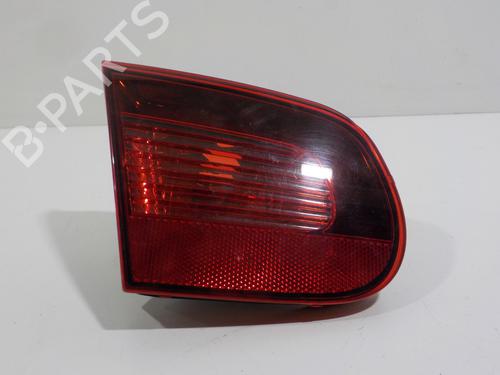 Used Left tailgate light Left tailgate light 16948927 16948927