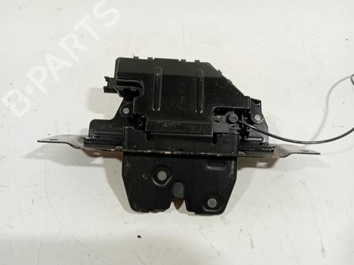 Used Tailgate lock LAND ROVER RANGE ROVER III (L322) 4.4 4x4 (286 hp) 16935836