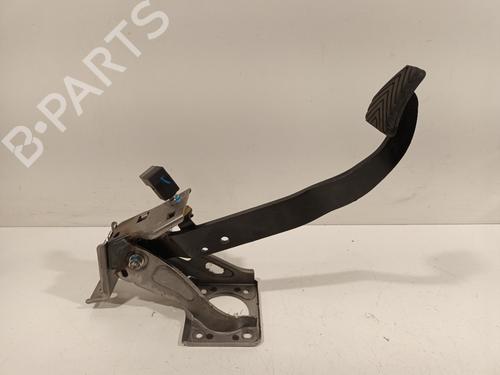 bremsepedal HYUNDAI ix20 (JC) 1.4 (90 hp) 17240289