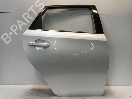 Portier rechts achter Portier rechts achter TOYOTA AURIS (_E18_) 1.8 Hybrid (ZWE186_, ZWE186R) (136 hp) 33748650 33748650