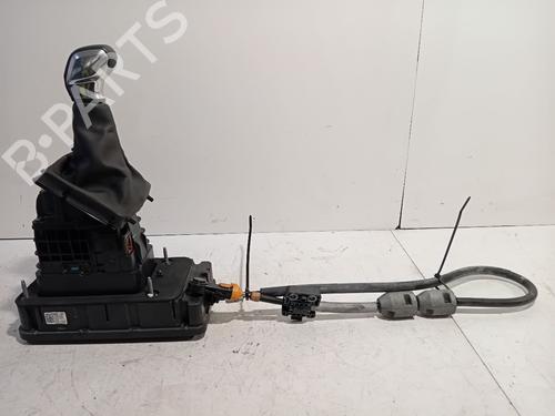 Used Gear lever PEUGEOT 308 II (LB_, LP_, LW_, LH_, L3_) 1.2 THP 130 (131 hp) 19269403