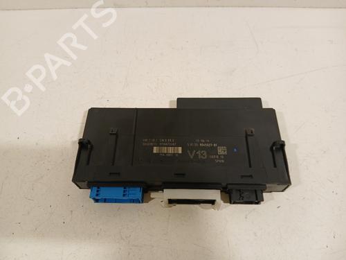 Used Electronic module BMW 6 Gran Coupe (F06) 650 i (449 hp) 28605636