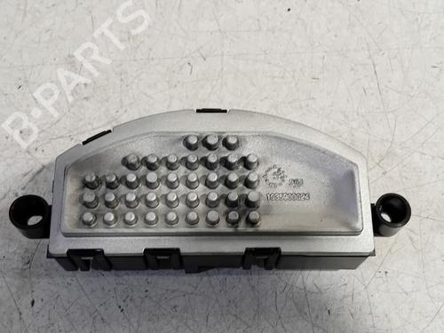 Used Heater resistor VW PASSAT B8 (3G2, CB2) 1.4 GTE Hybrid (218 hp) 20094682