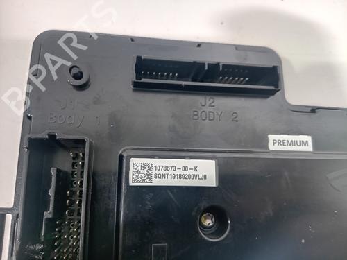 Electronic module TESLA MODEL 3 (5YJ3) EV AWD | BP30408878M83 - Image 2