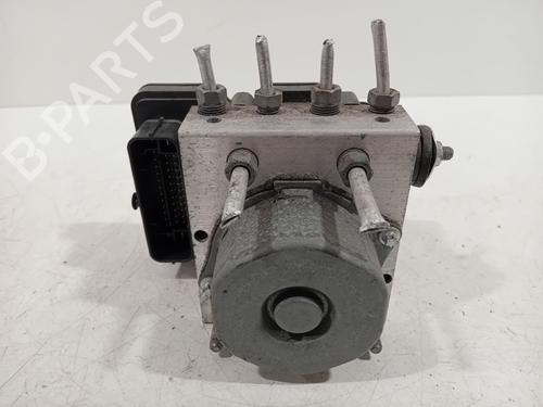 Used ABS pump DACIA SANDERO II TCe 90 (B8M1, B8MA, B8AC) (90 hp) 22387169