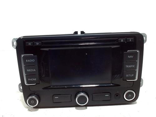 Used Radio Radio VW POLO V (6R1, 6C1) 1.2 TDI (75 hp) 11034037 11034037