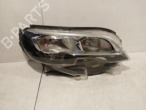 Used Right headlight Right headlight PEUGEOT TRAVELLER Bus (V_) 1.5 BlueHDi 120 (120 hp) 33814430 33814430