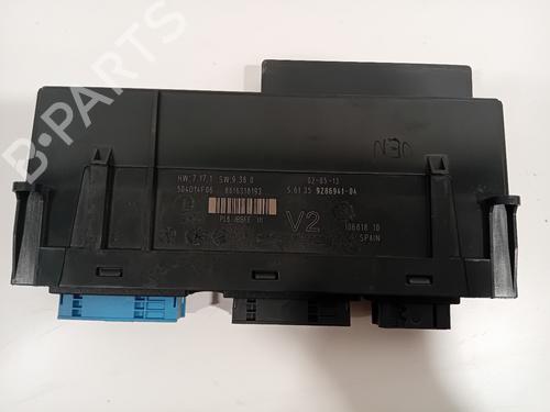 Used Comfort control module BMW 5 (F10) 530 d (245 hp) 29521359