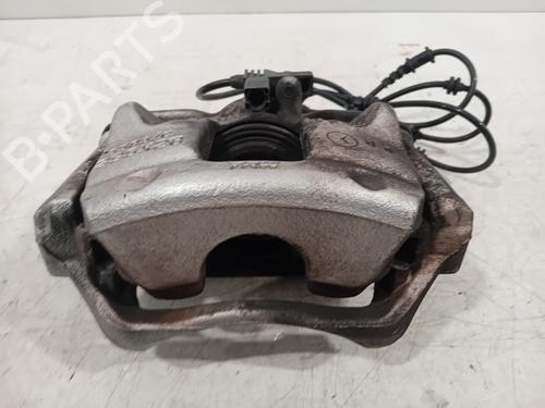 right-front-brake-caliper-mercedes-benz-a-class-w176-2012-2013-2014-2015-2016-2017-2018-33431057 main image