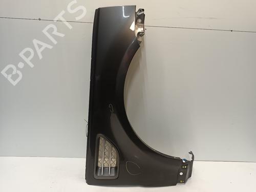Used Right front fenders LAND ROVER RANGE ROVER SPORT I (L320) 2.7 D 4x4 (190 hp) 31335045