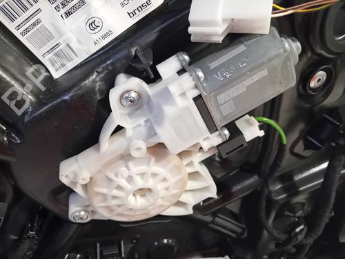 Front left window mechanism MERCEDES-BENZ A-CLASS (W177) A 200 (177.087) | BP27638965C22 - Image 2