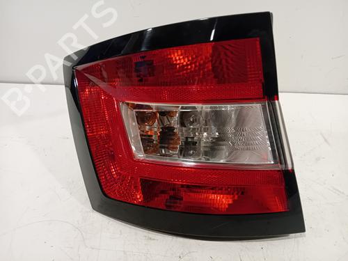 Used Left taillight Left taillight 32315873 32315873
