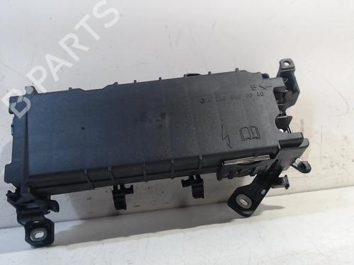 Used Fuse box MERCEDES-BENZ GLA-CLASS (X156) GLA 250 4-matic (156.946) (211 hp) 11930429