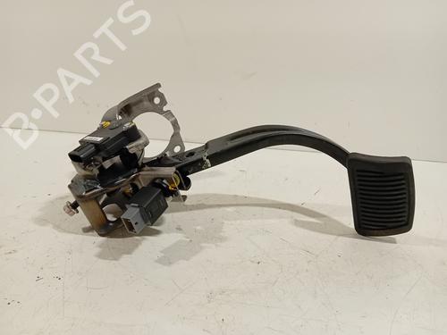 Used Break pedal Break pedal 17001574 17001574