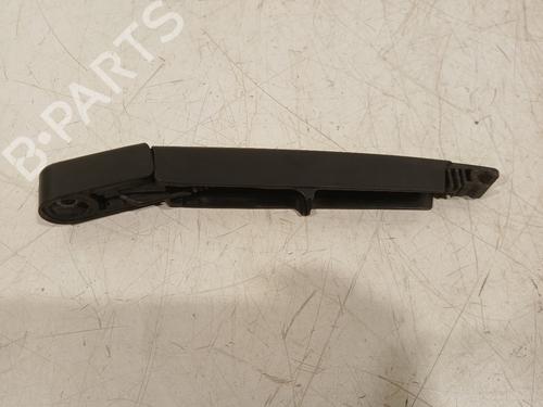 Used Rear windshield wiper arm Rear windshield wiper arm 37436921 37436921