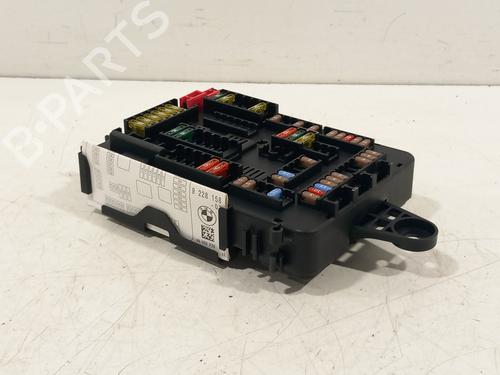 Used Fuse box Fuse box 32742871 32742871