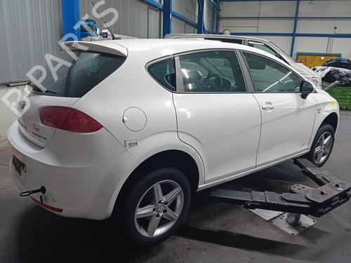 Left front steering knuckle SEAT LEON (1P1) 1.2 TSI | BP27351424M25 
