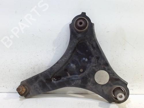 Used Right front suspension arm SMART FORFOUR Hatchback (453) 1.0 (453.042, 453.043) (71 hp) 7671059