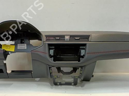 Used Dashboard SEAT ARONA (KJ7, KJP) 1.6 TDI (115 hp) 30489014