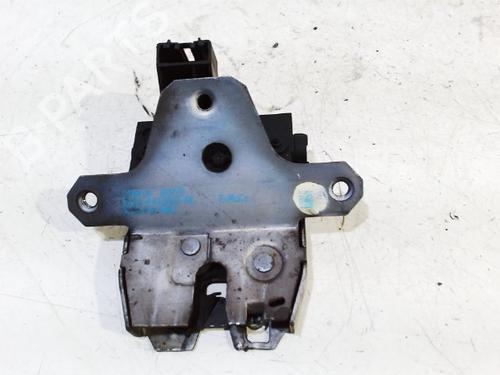 Used Tailgate lock LAND ROVER RANGE ROVER SPORT I (L320) 3.0 D 4x4 (245 hp) 13202646