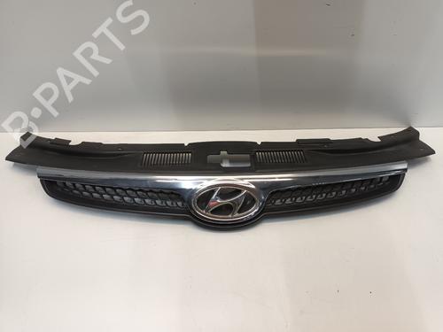 Używane Atrapa chłodnicy / Grill HYUNDAI i30 Estate (FD) 1.6 (126 hp) 30769820