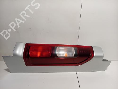 Used Right taillight RENAULT TRAFIC III Bus (JG_) 2.0 dCi 120 (JGMN) (120 hp) 30202859