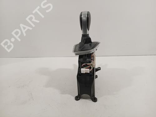 Gear lever RENAULT CLIO V (B7_) 1.3 TCe 130 (B7MF) | BP27932445M90 