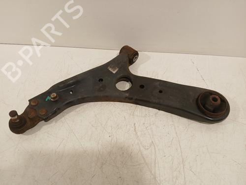 left-front-suspension-arm-kia-pro-ceed-jd-2013-2014-2015-2016-2017-2018-38412780 main image