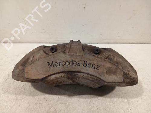 Used Left front brake caliper Left front brake caliper MERCEDES-BENZ C-CLASS (W206) C 300 de (206.008) (313 hp) 39586841 39586841