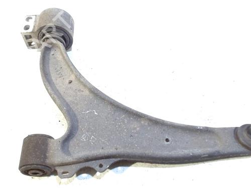 Used Left front suspension arm Left front suspension arm 8605518 8605518