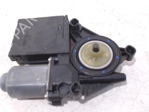 Rudehejsemotor forskærm højre VW GOLF V (1K1) 1.9 TDI (105 hp) 3264486